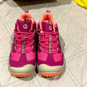 Brand new Merrell hiking boots!